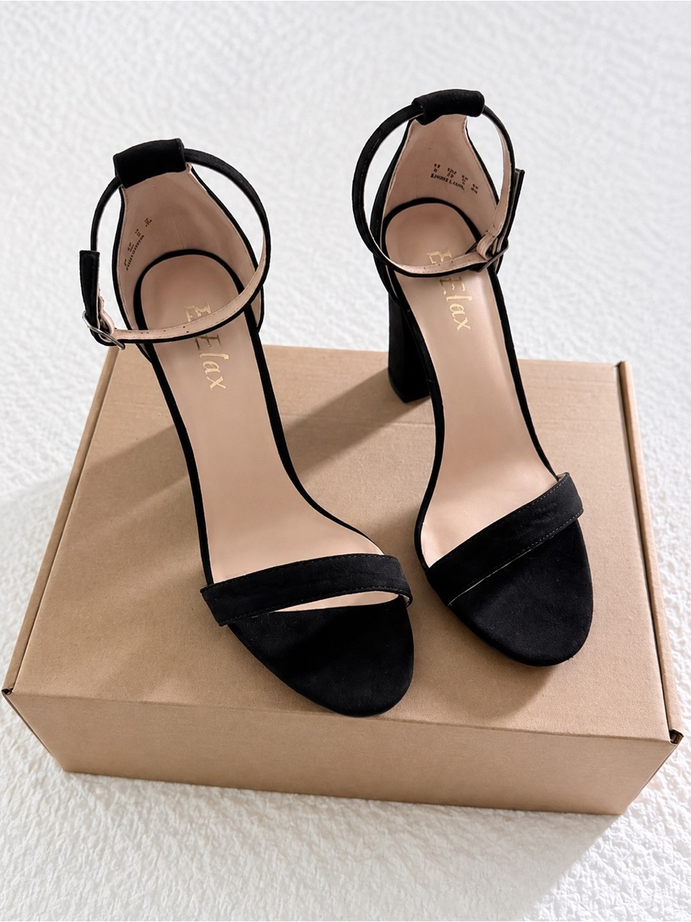 EleElax Black Faux Suede Ankle Strap Block Heel Sandals Women’s 8 EU 39 NWOB